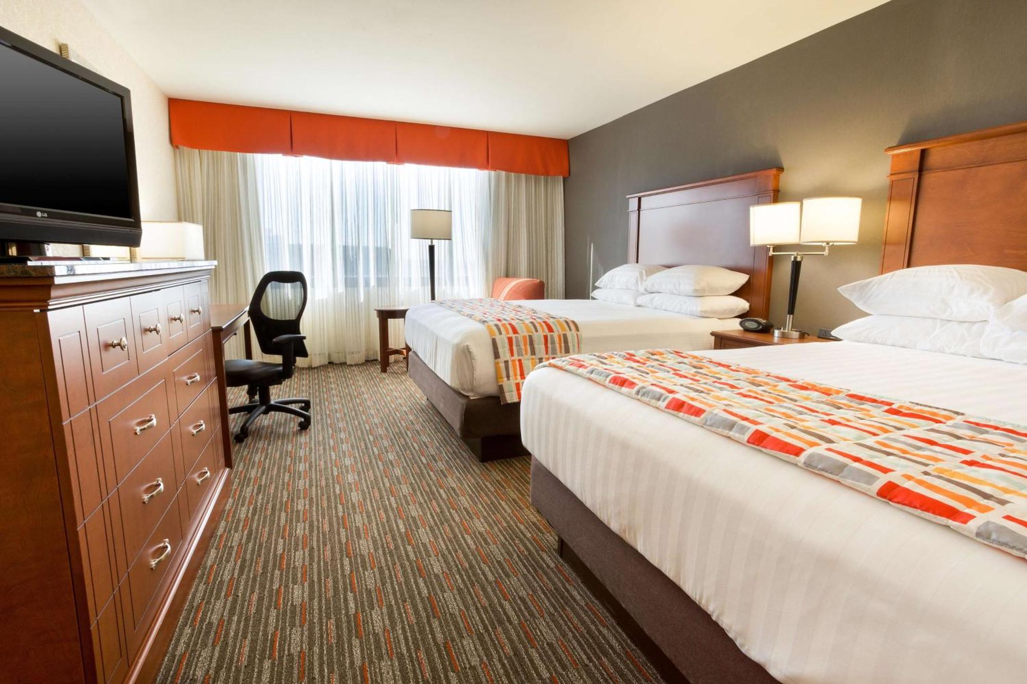 Drury Inn & Suites St. Louis Creve Coeur Esterno foto