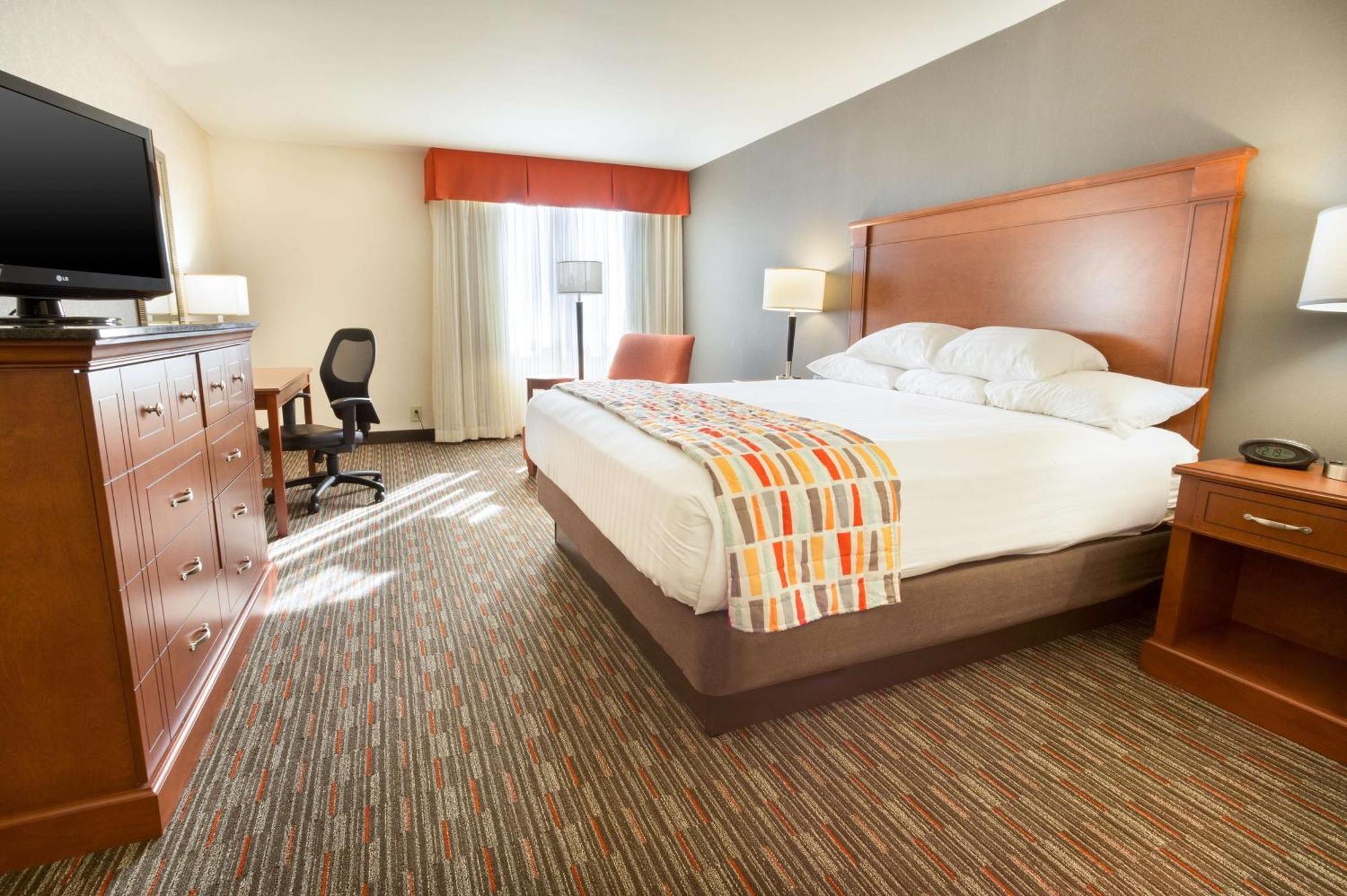 Drury Inn & Suites St. Louis Creve Coeur Esterno foto